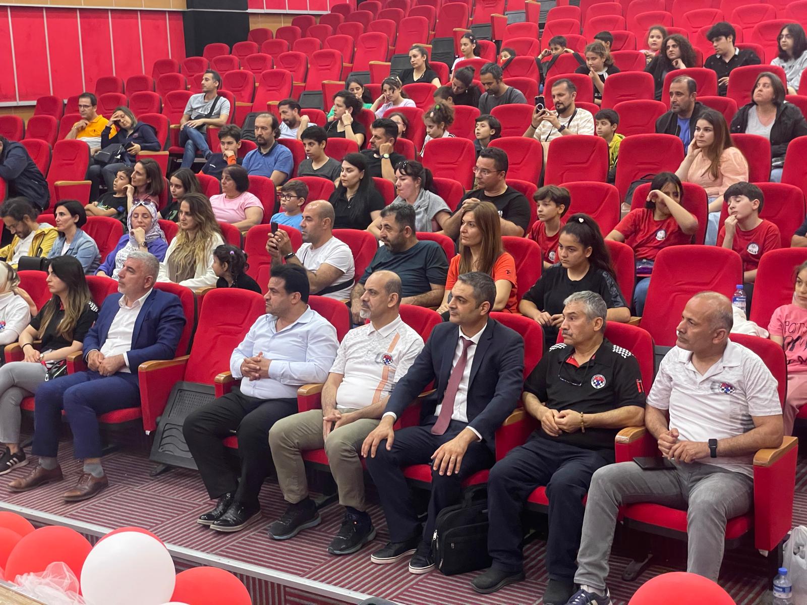19 Mayıs Atatürk’ü Anma, Gençlik Ve Spor Bayramı’nı Ekin Koleji olarak büyük bir çoşkuyla kutladık