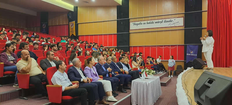 Ekin Koleji kariyer günleri
