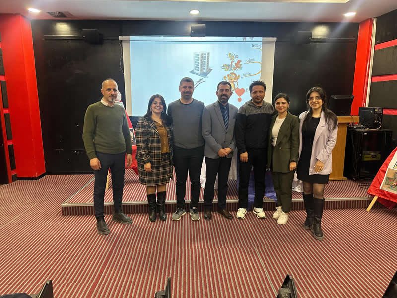 Kitaplar, yazarların ruhunun aynasıdır.