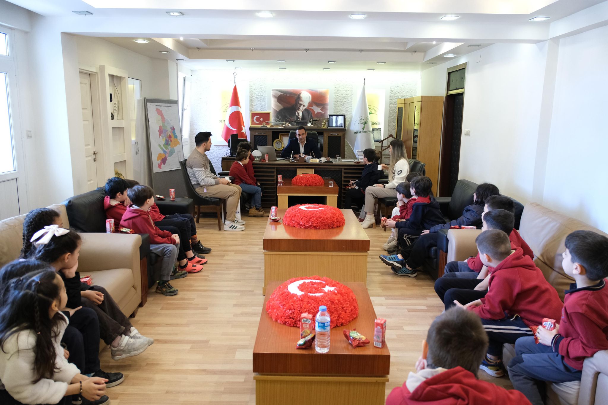 Defne Belediyesi’ni ziyaret