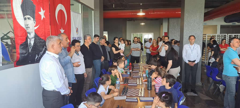 Ekin Koleji 19 Mayıs Satranç Turnuvası