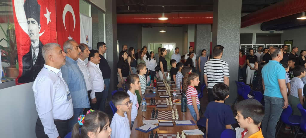 Ekin Koleji 19 Mayıs Satranç Turnuvası