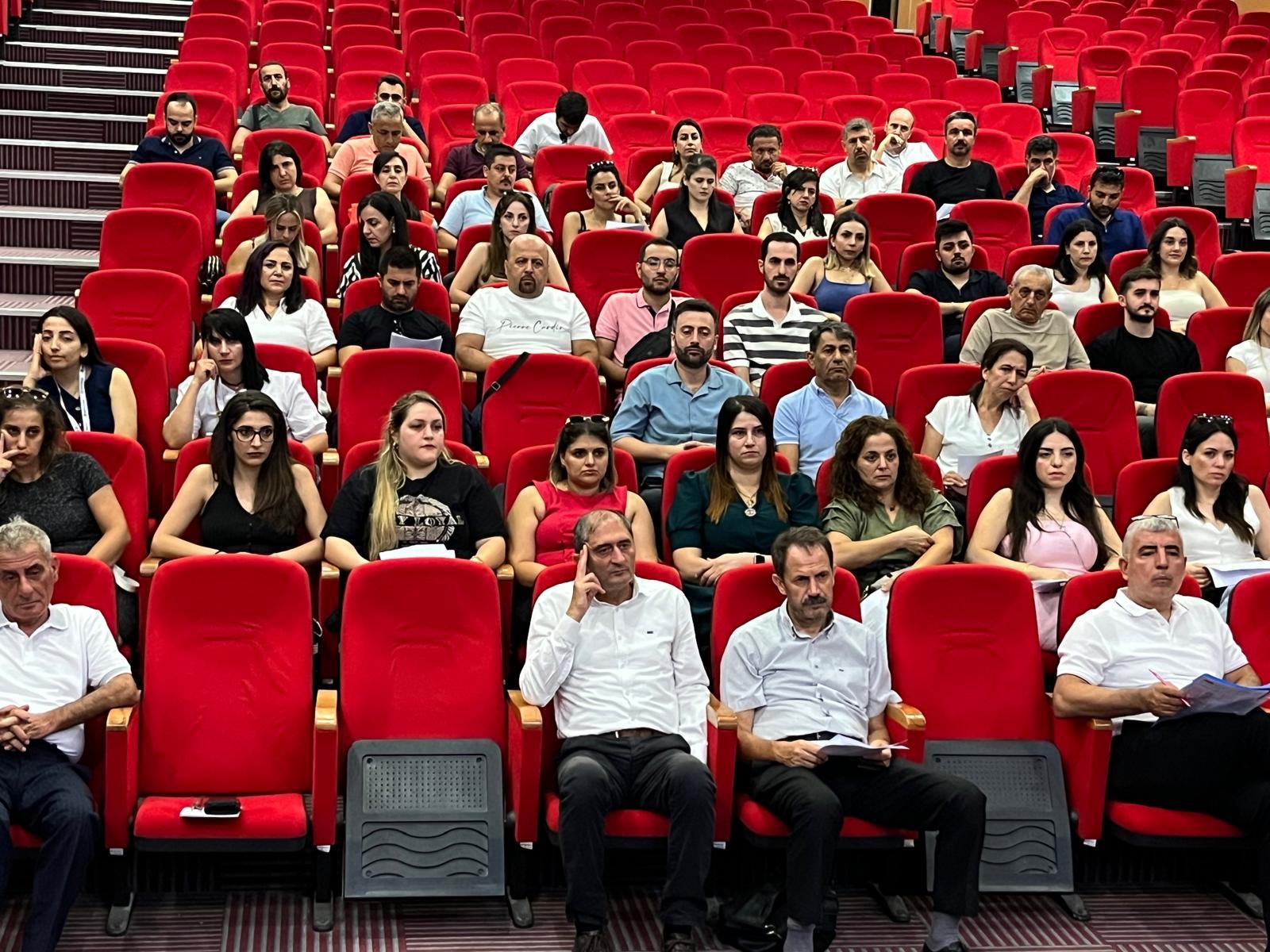 Yeni Eğitim Öğretim Yılına Başlıyor!