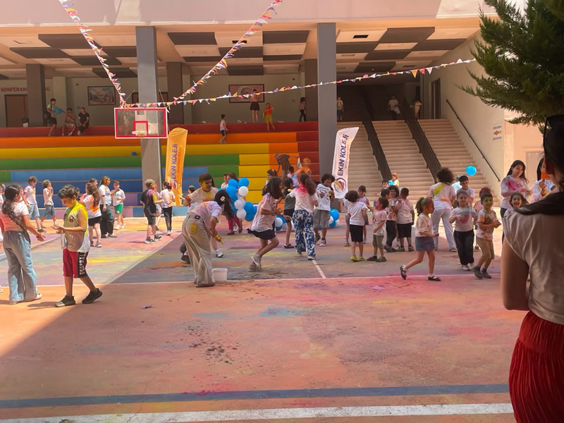 Color Fest etkinliğimiz