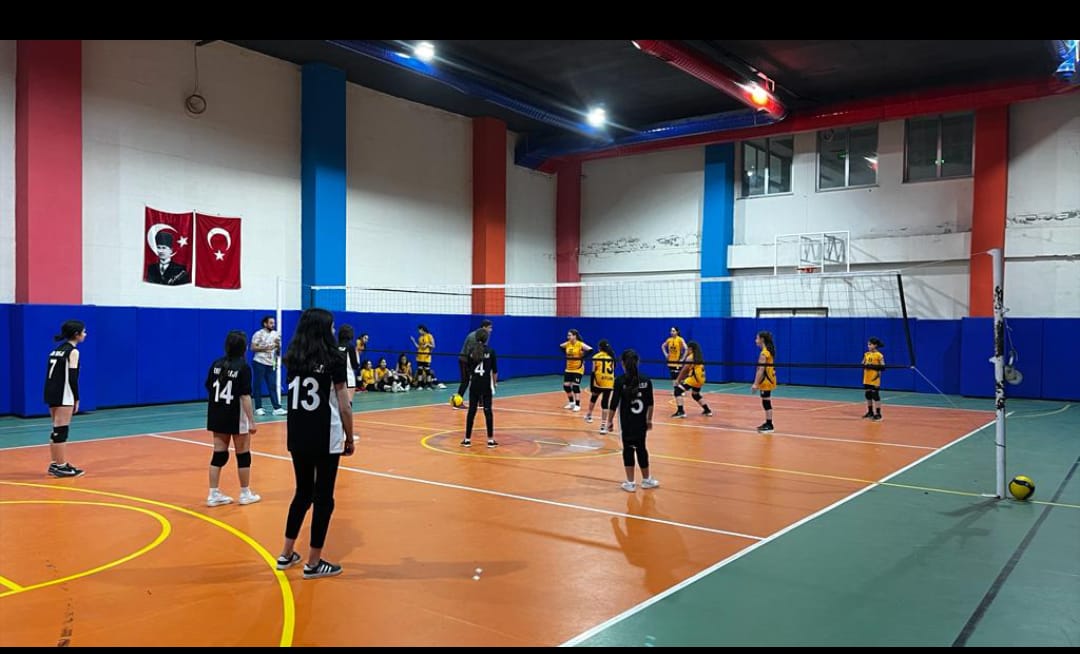 Yeniçağ Ortaokulu