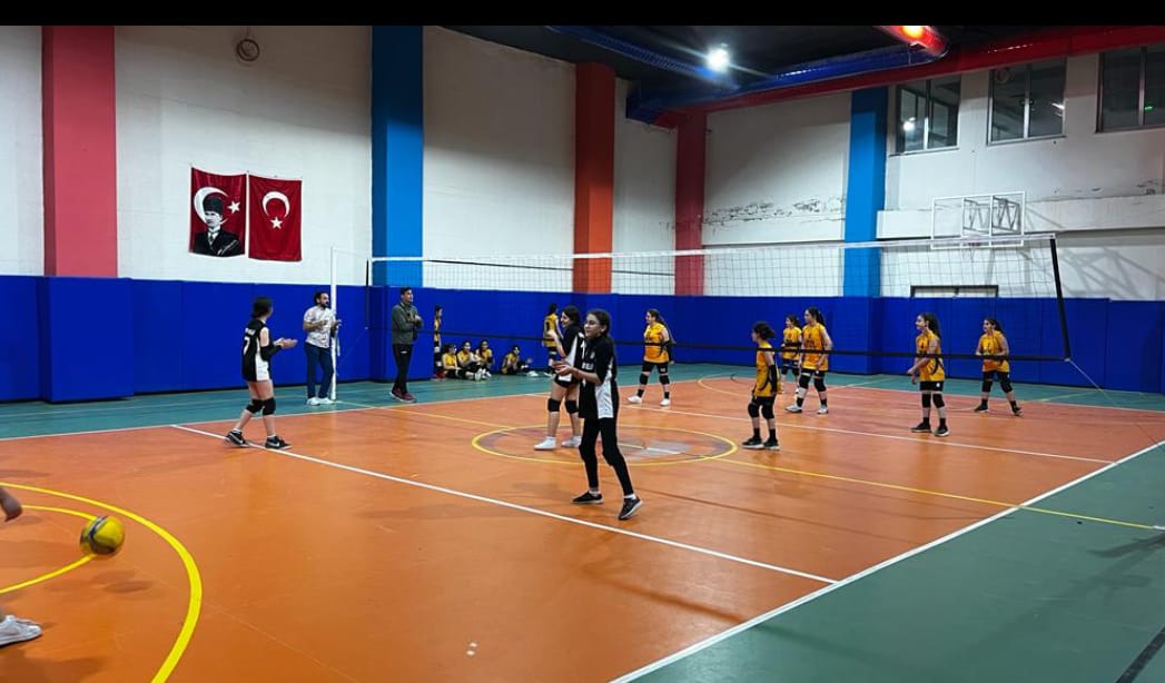 Yeniçağ Ortaokulu